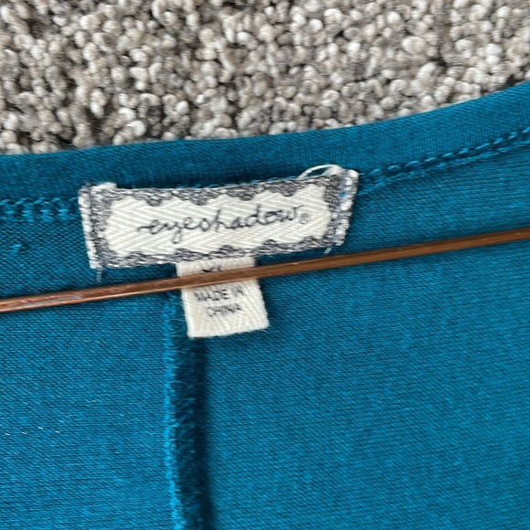 Teal Eyeshadow Tunic Top New XL top with lace inserts - Picture 6 of 8